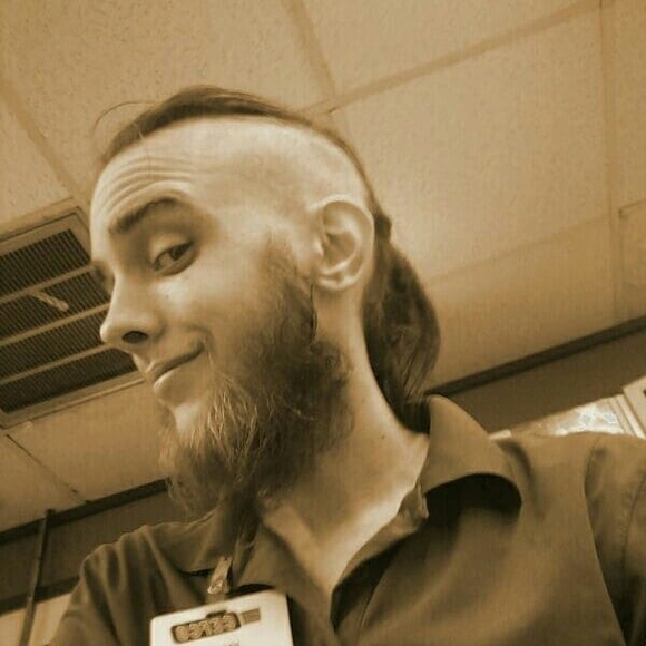 Meet your Posher, Cas - Picture 1 of 1